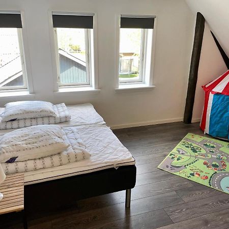 Hestkaer Family Rooms غريندستيد المظهر الخارجي الصورة